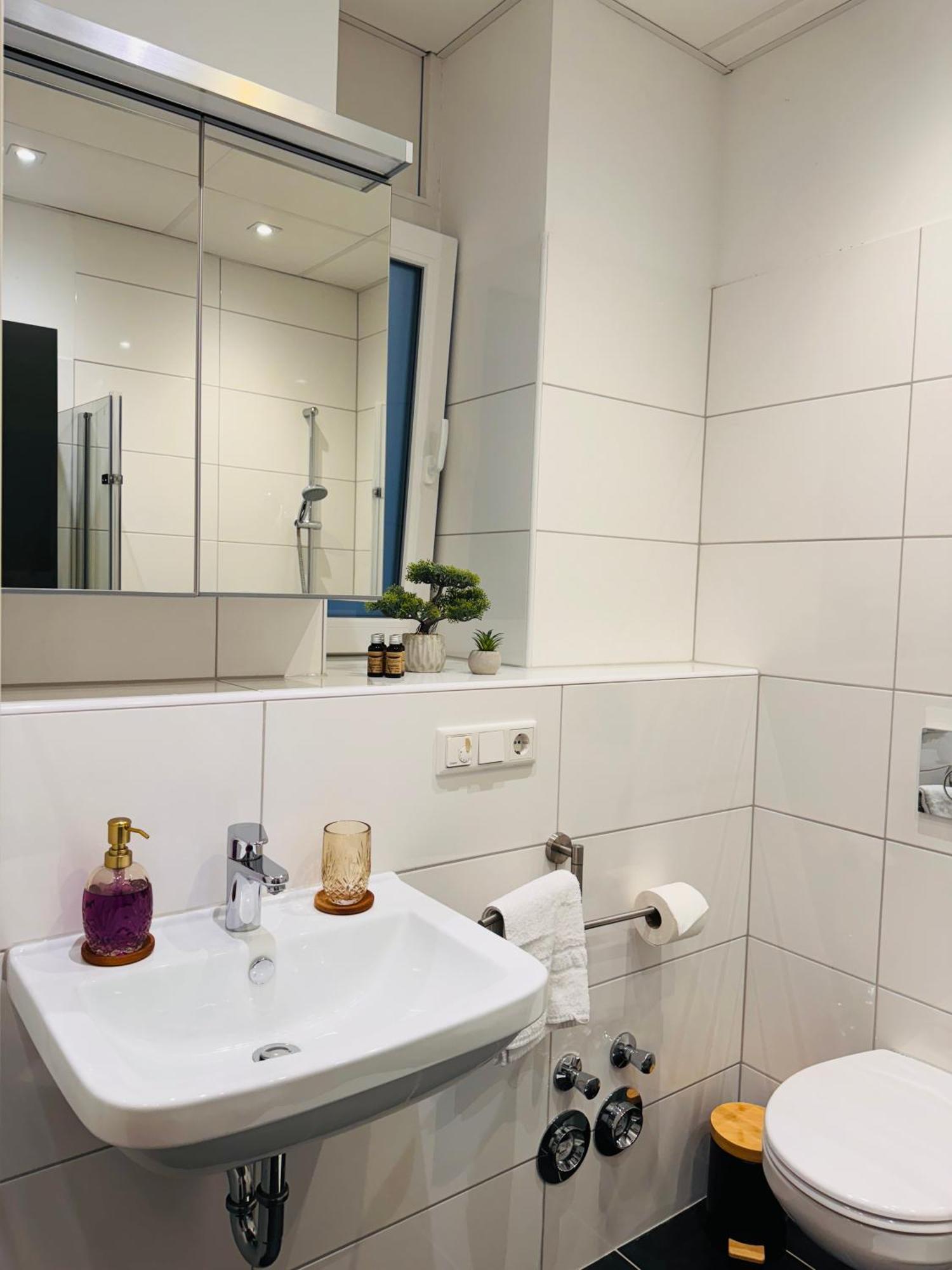 Klassen Stay - Designer Altbau Apartment Mit 2 Zimmer - Naehe Zentrum Und Rhein 科布倫茨 外观 照片